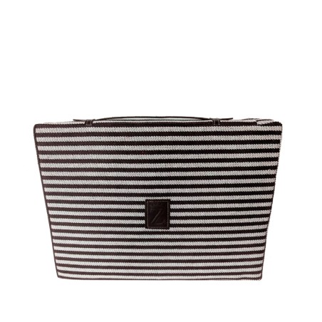 Brown and white taurine pad